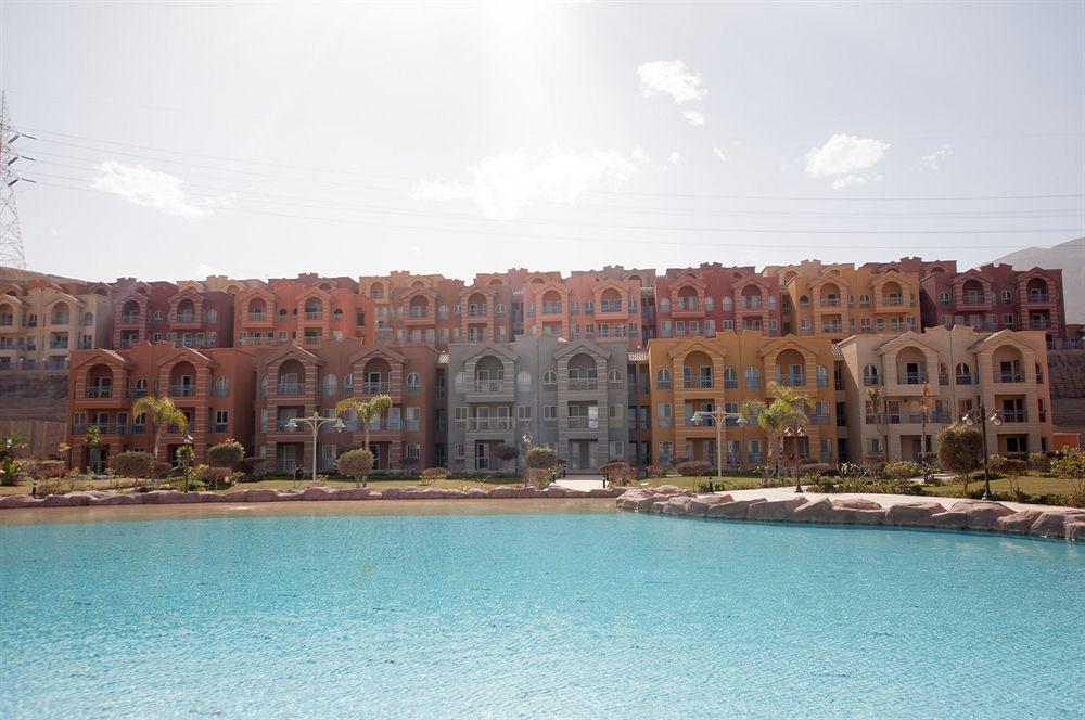 Porto Sokhna Pyramids Apartments Powered By Amer-Group Family Only Ain Sukhna Esterno foto