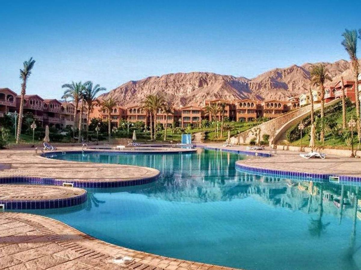 Porto Sokhna Pyramids Apartments Powered By Amer-Group Family Only Ain Sukhna Esterno foto